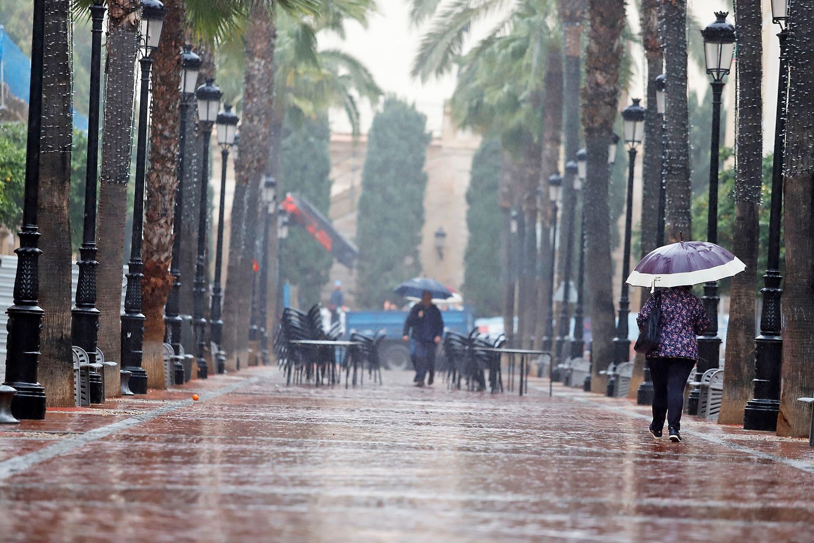 Mañana lluviosa en Huelva.