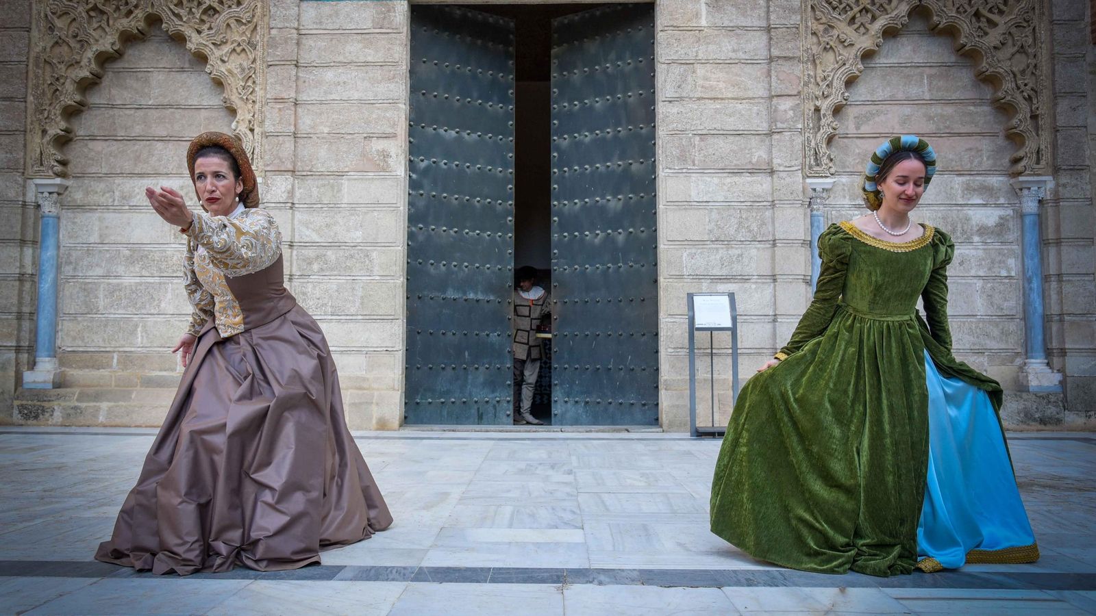 Visitas nocturnas teatralizadas en el Real Alcázar de Sevilla