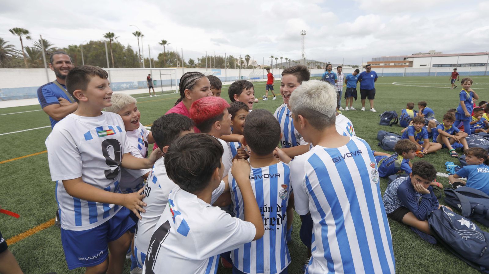 Las fotos del torneo internacional de fútbol -7 Julián Niza de La Línea