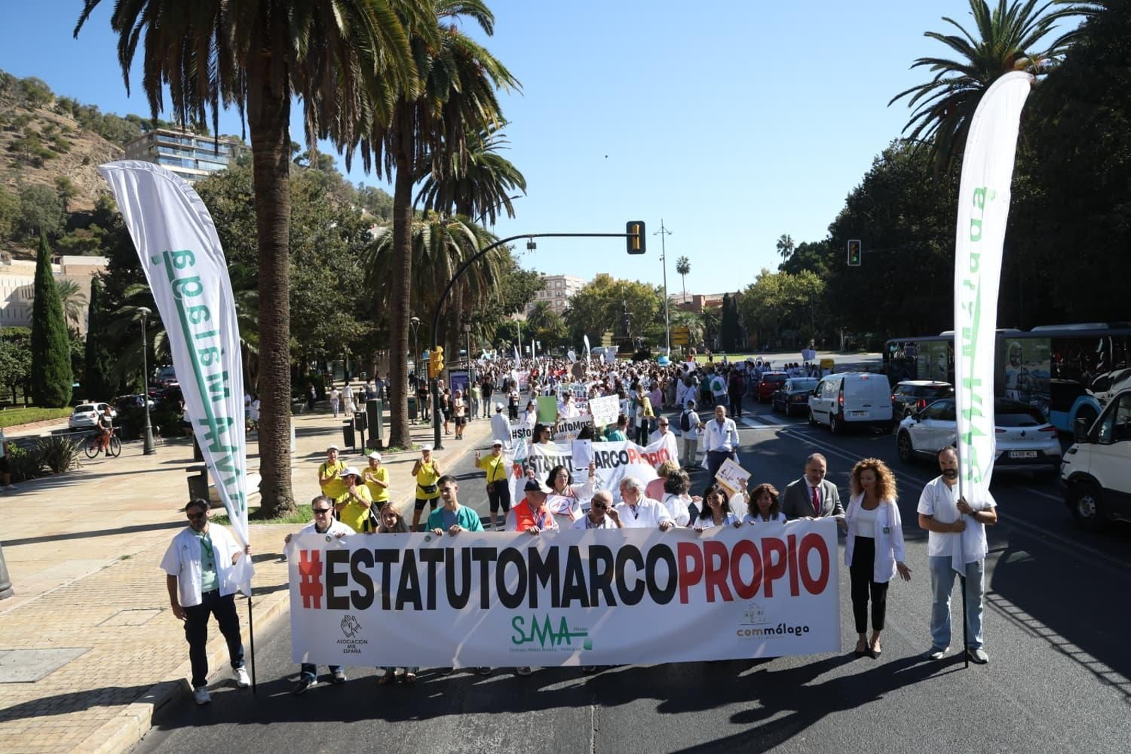 La huelga de médicos en Málaga, en imágenes