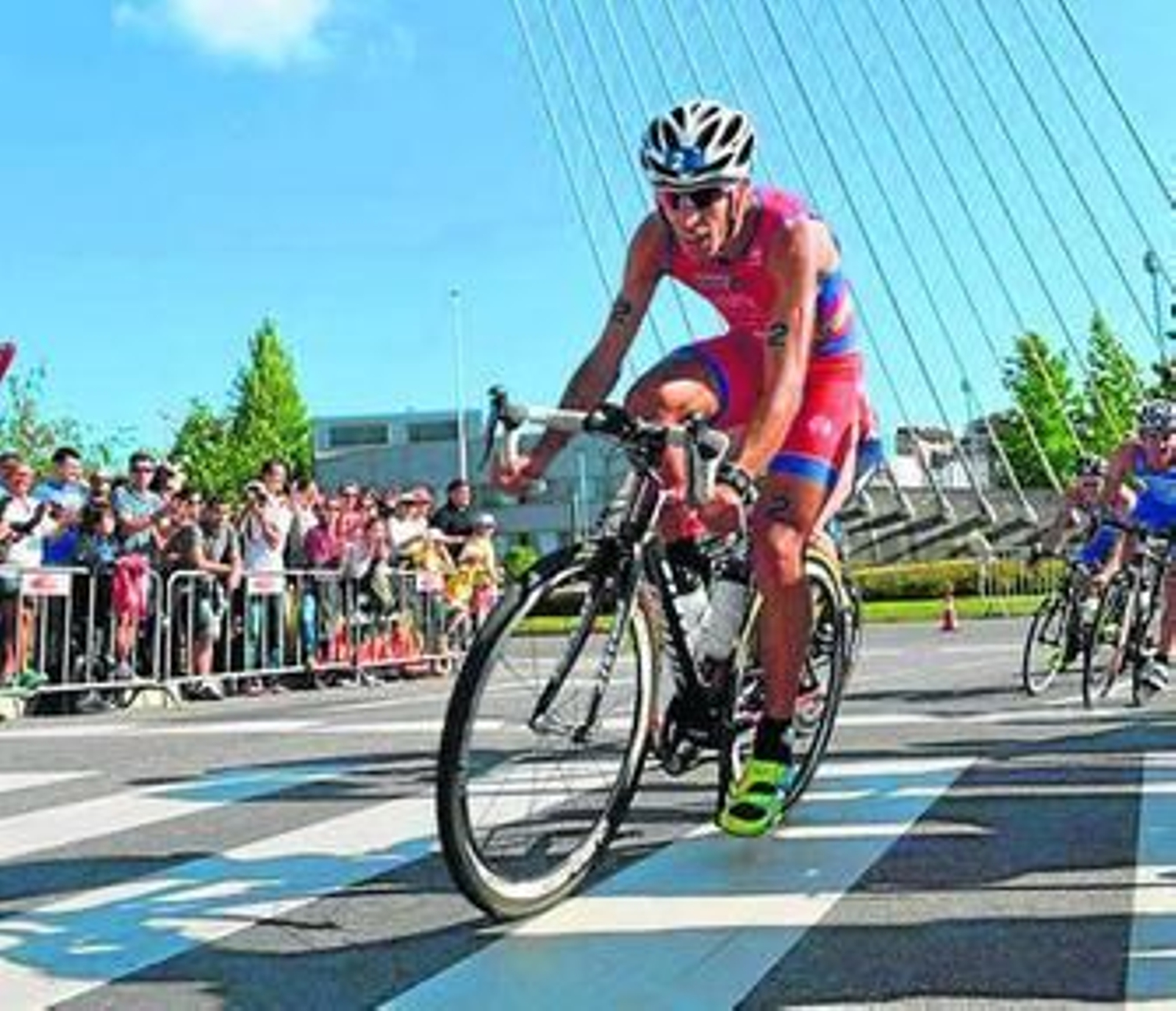 Emilio Martín, durante el tramo en bicicleta del Mundial del sábado. Emilio Martín, durante el tramo en bicicleta del Mundial del sábado.
