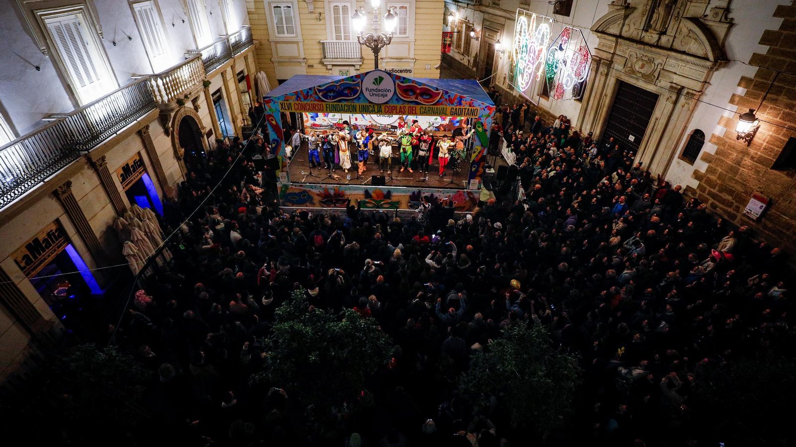 Las mejores imágenes del Lunes del Carnaval de Cádiz 2025
