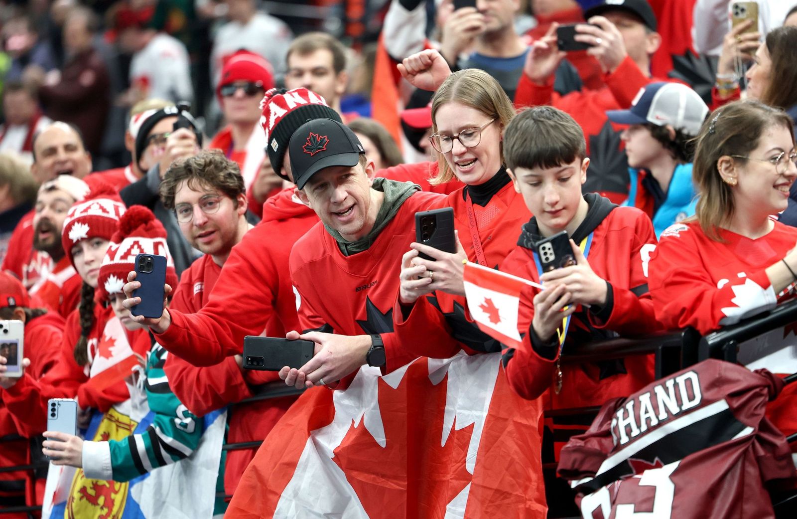 Las mejores fotos de los Juegos Olímpicos de invierno Milán Cortina d'Ampezzo 2026 | Ceremonia de clausura y jornada 17 y última
