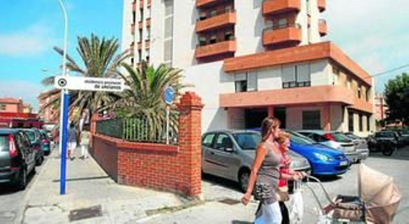 Imagen de la residencia provincial de ancianos de La Línea.