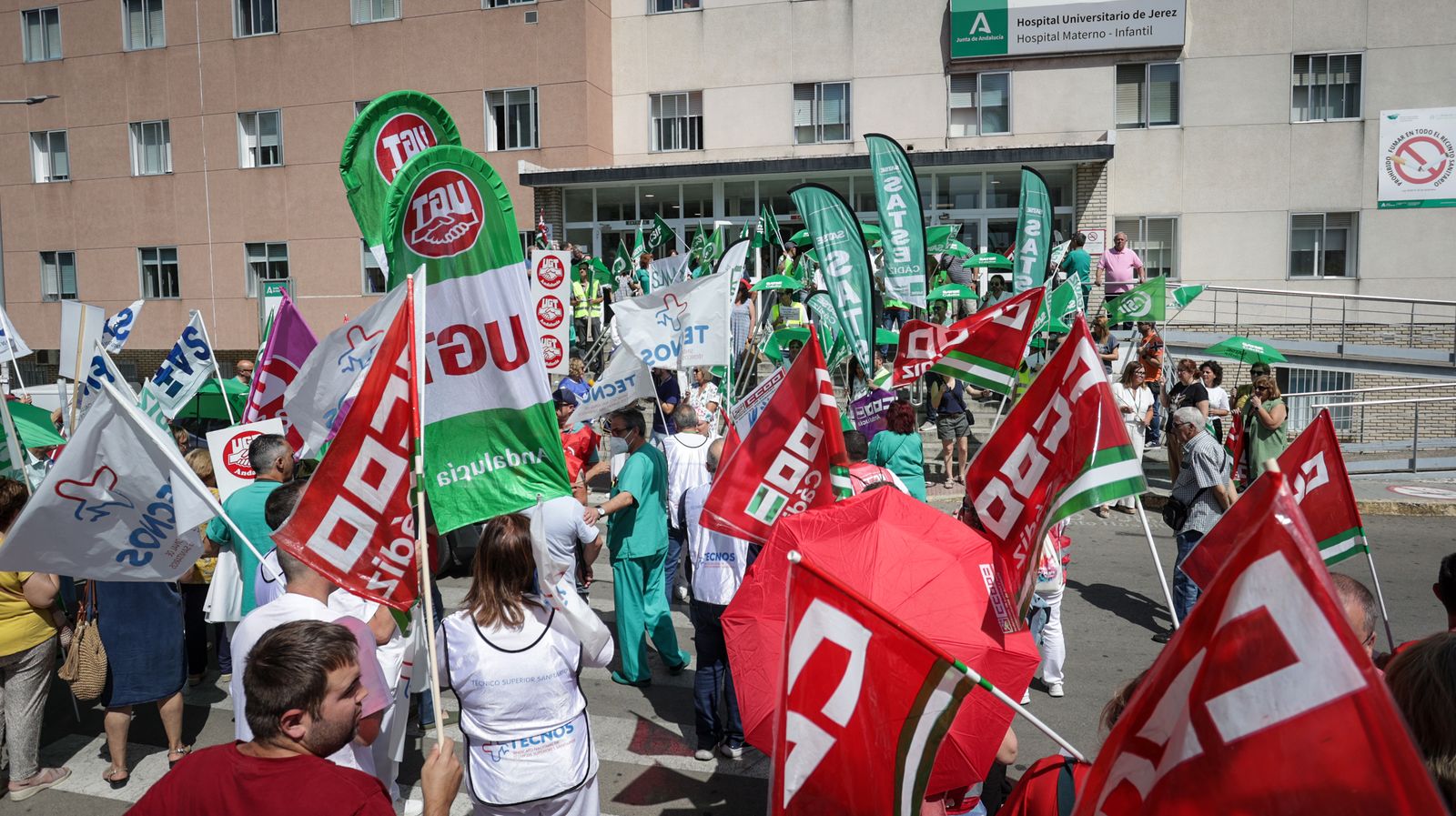 Imágenes de la manifestación en jerez por una Sanidad Pública y de Calidad
