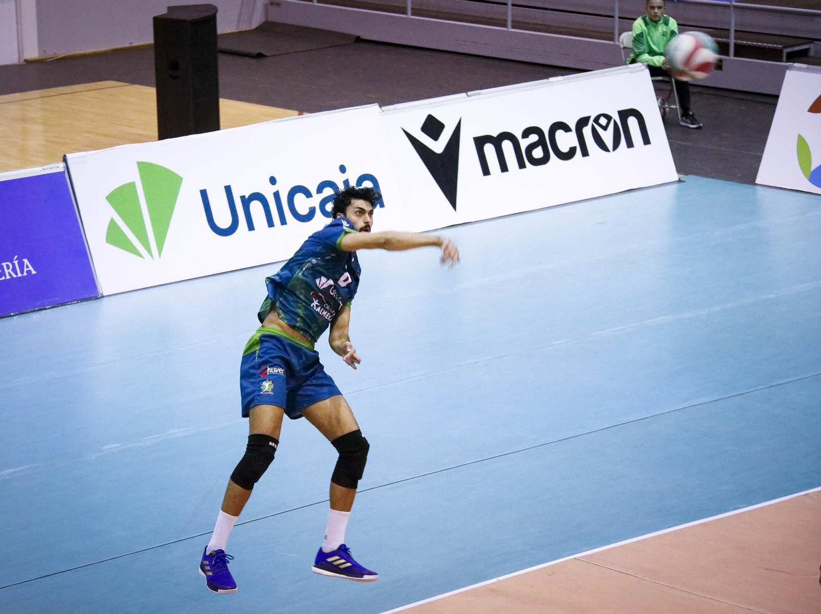 Unicaja Costa de Almería-Arenal Emeve de la Superliga, en imágenes
