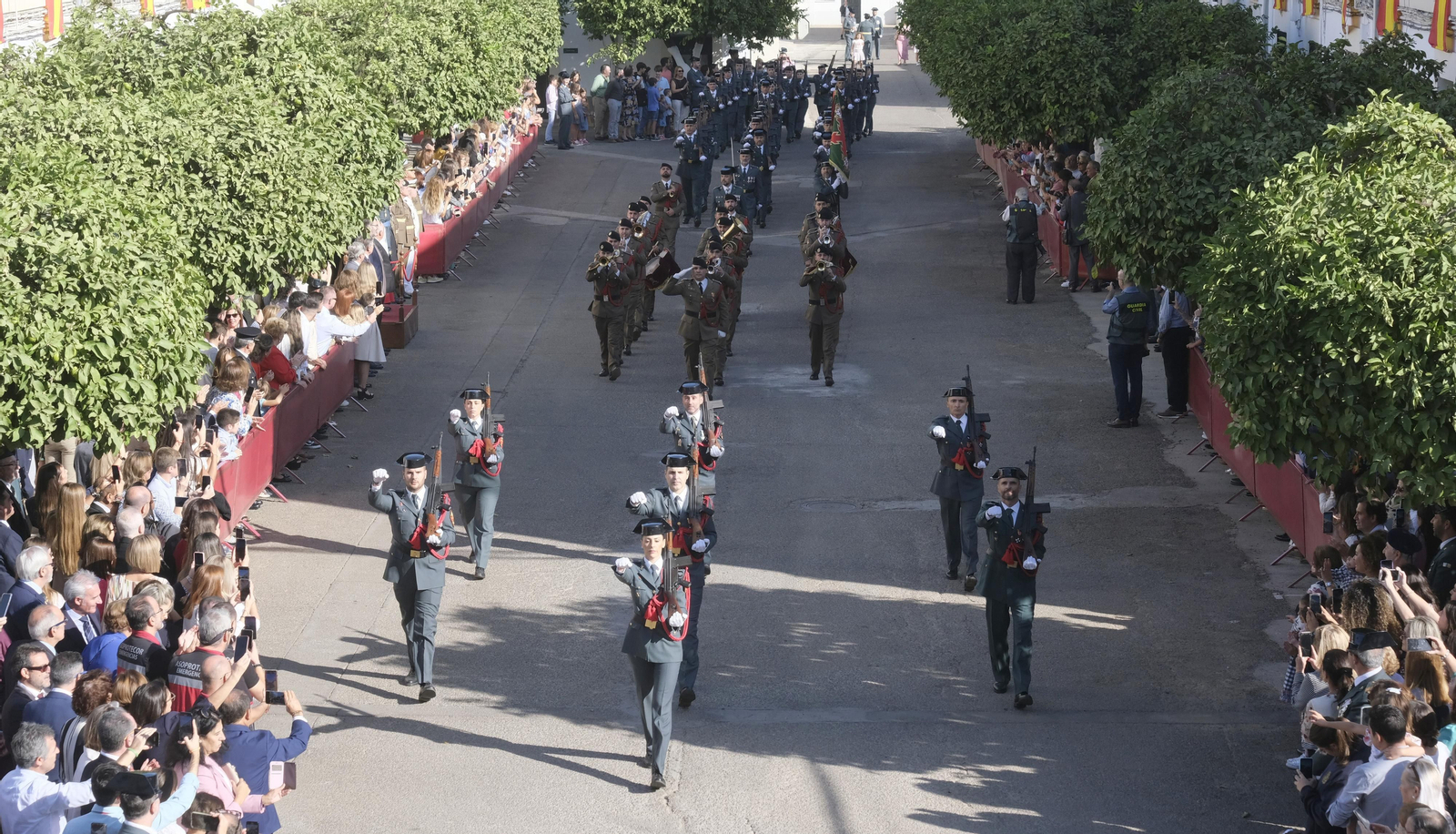 La festividad de la Virgen del Pilar en Córdoba, en imágenes