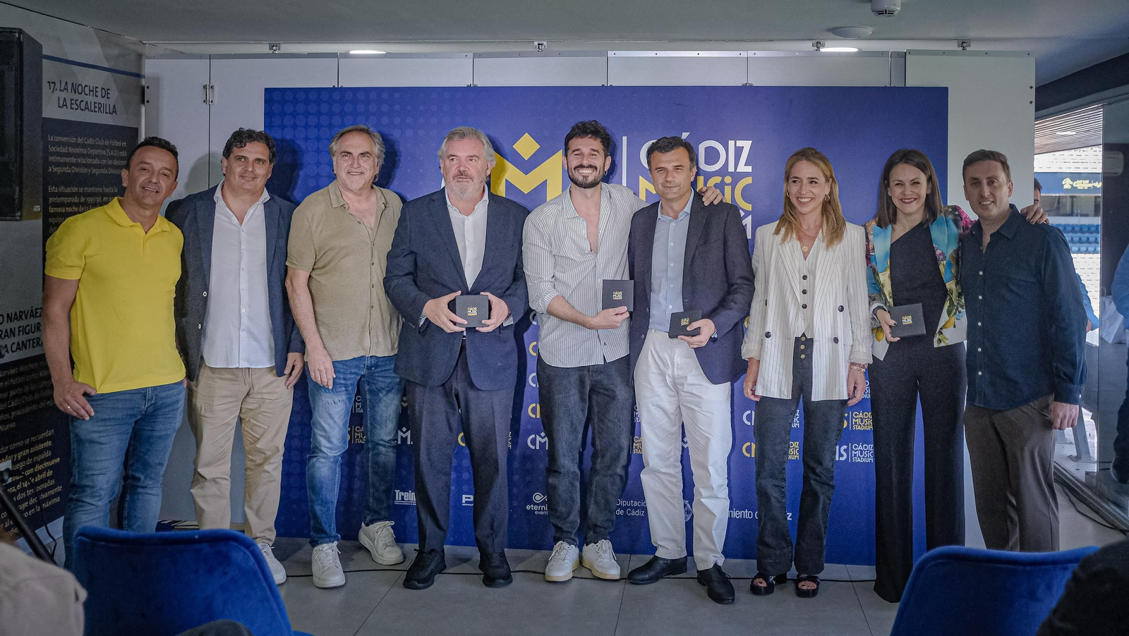 Organizadores, promotores, autoridades locales y provinciales y artistas participantes en el Cádiz Music Stadium, durante su presentación oficial. Organizadores, promotores, autoridades locales y provinciales y artistas participantes en el Cádiz Music Stadium, durante su presentación oficial.