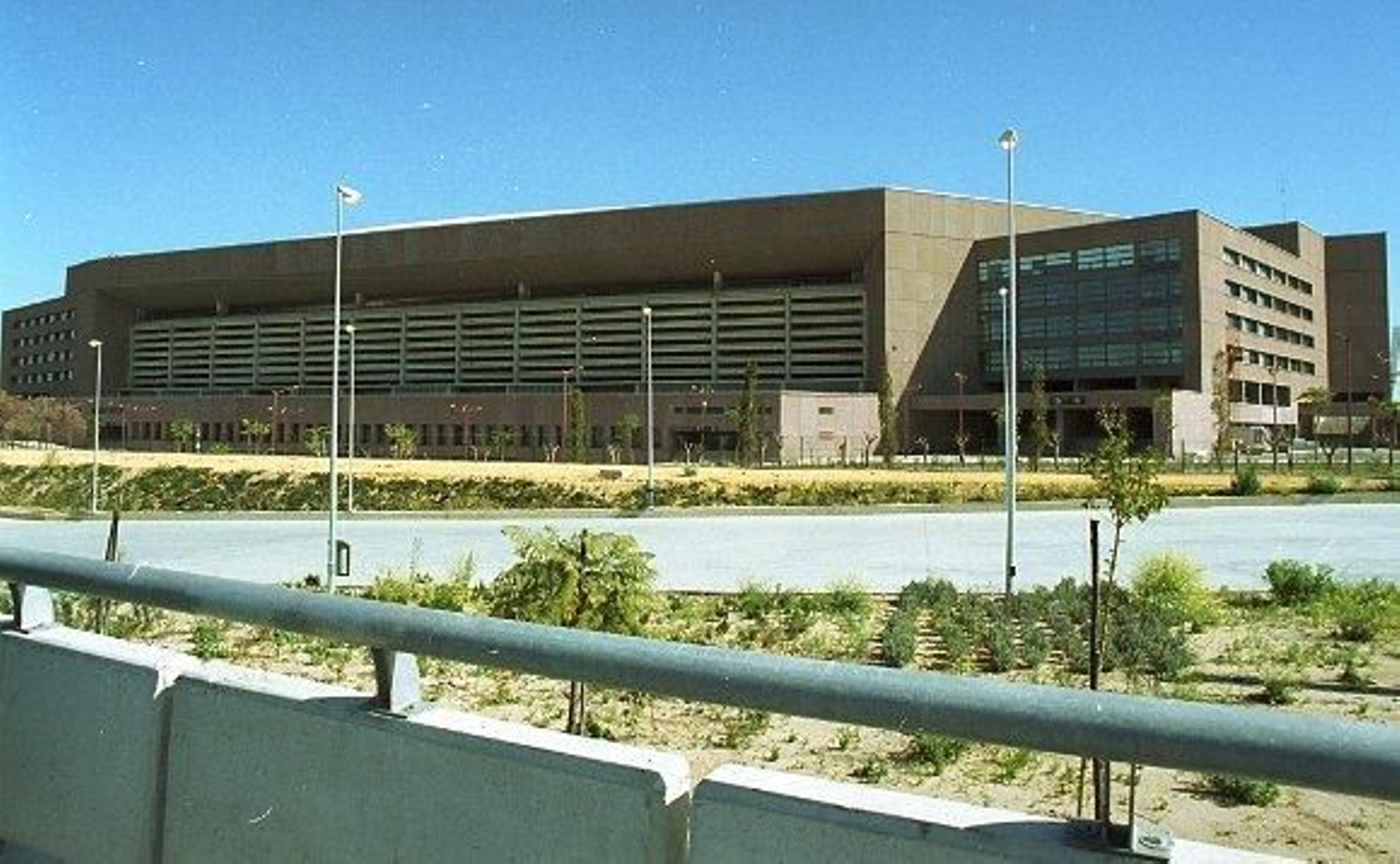 El PP aprueba ahora una gran superficie comercial junto al Estadio de la Cartuja
