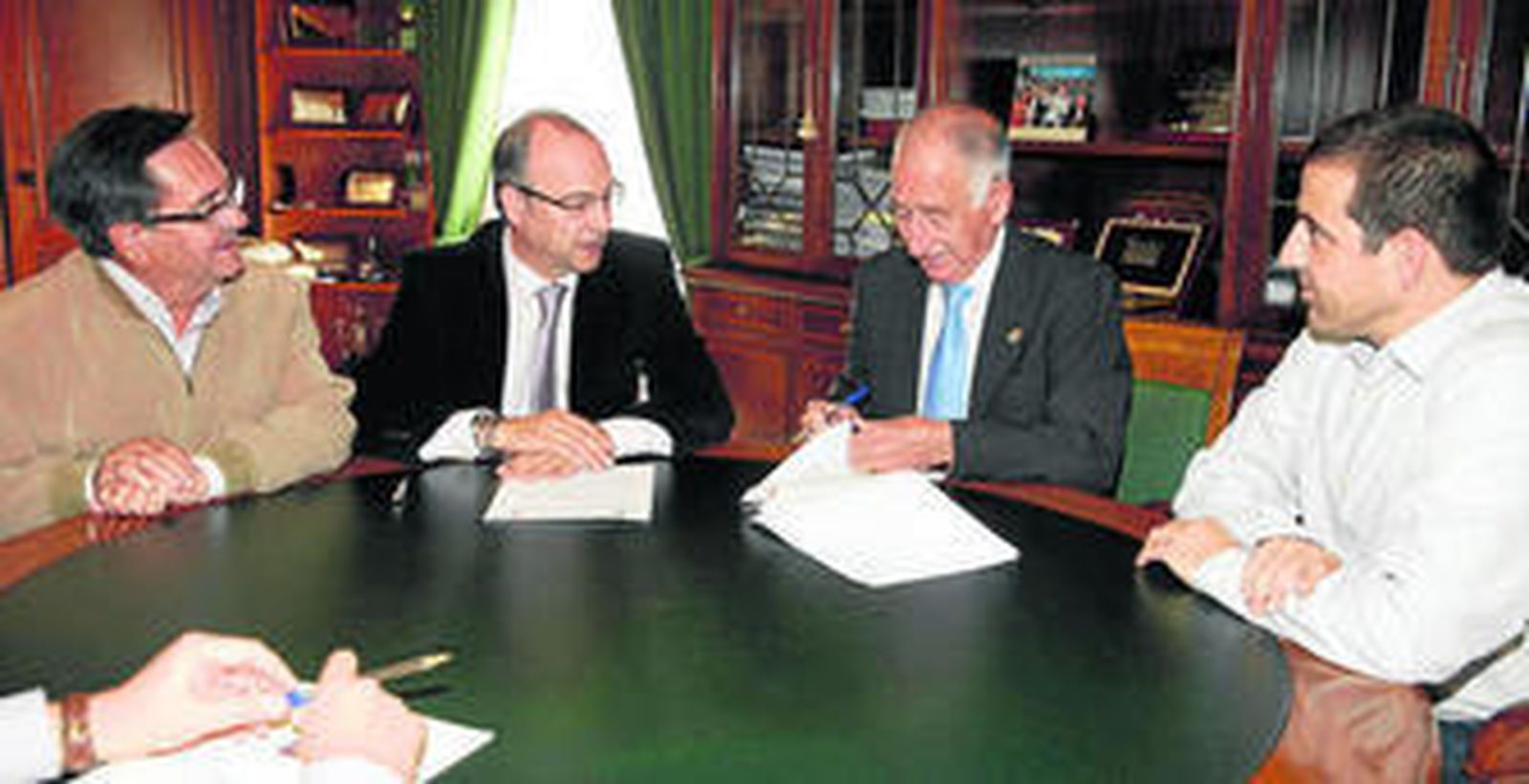 Esteban Rodríguez, Luis Rogelio Rodríguez-Comendador, Gabriel Amat y Guillermo Casquet.