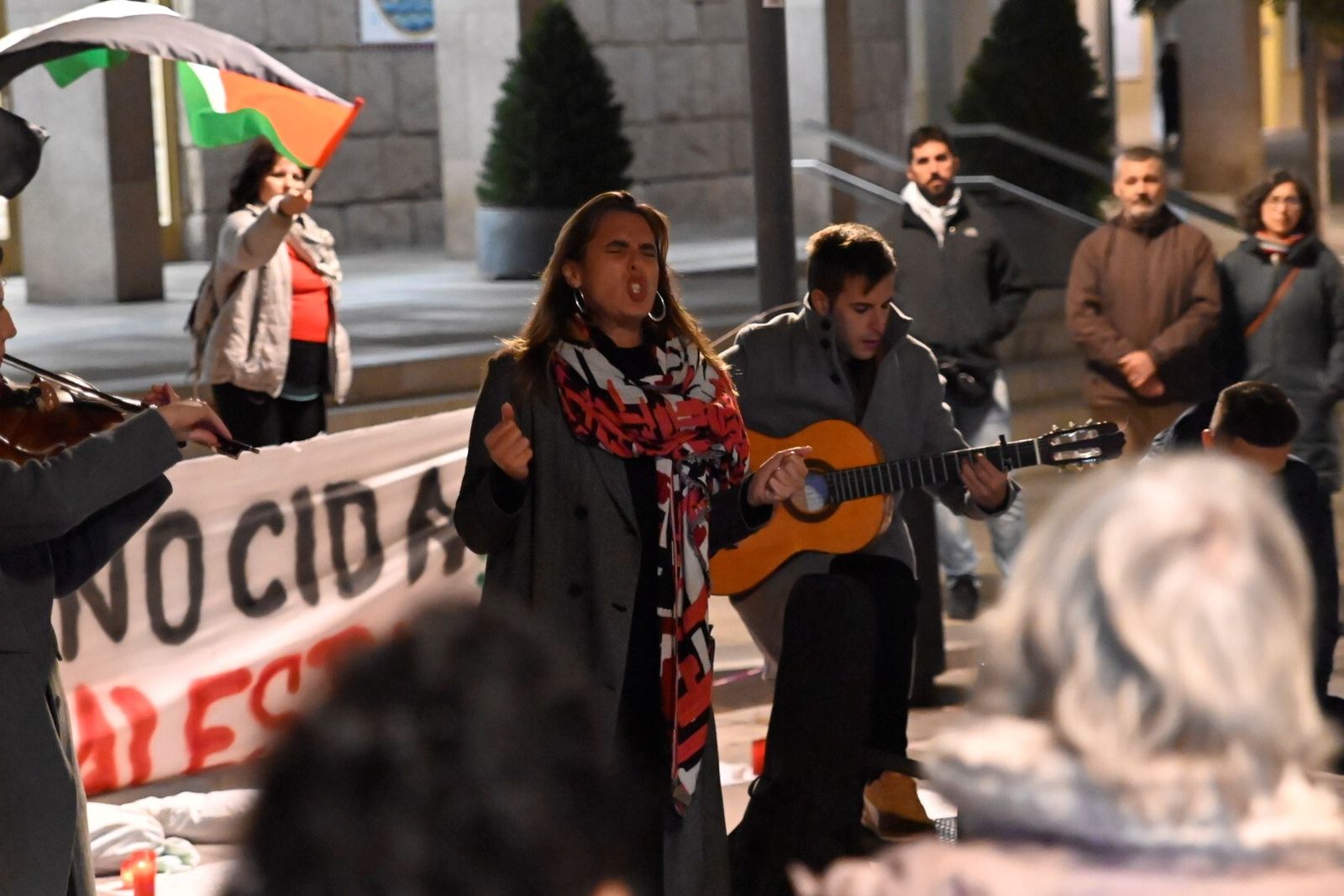 La vigilia en solidaridad con el pueblo palestino en Córdoba, en imágenes