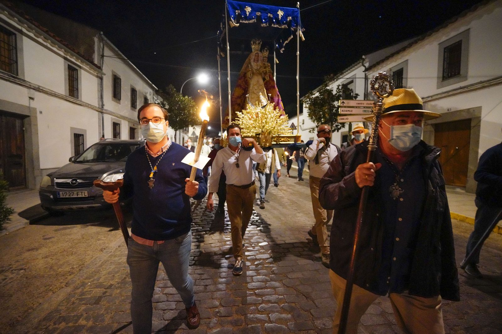 Las fotografías del traslado de la Virgen de Luna al santuario de La Jara