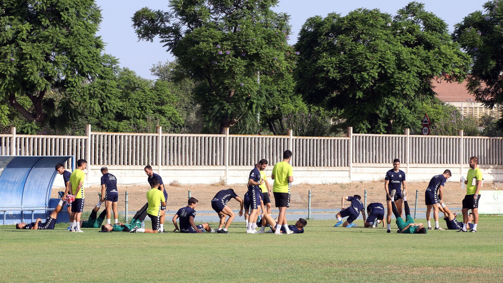 Imágenes del entrenamiento del Xerez DFC en el 'Pepe Ravelo' de Chapín