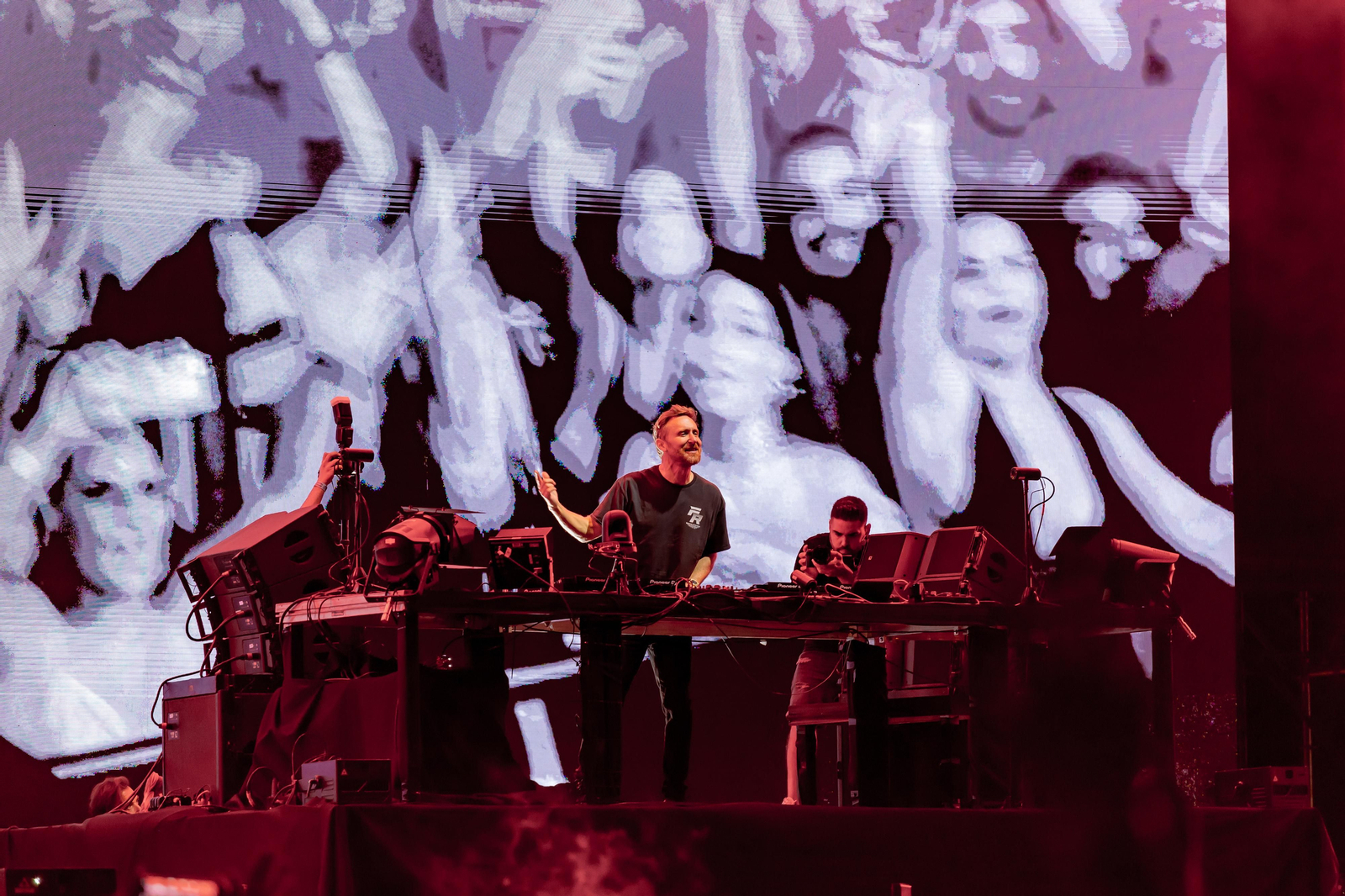 Búscate en las imágenes del concierto de David Guetta en el Puerto de Santa Maria.