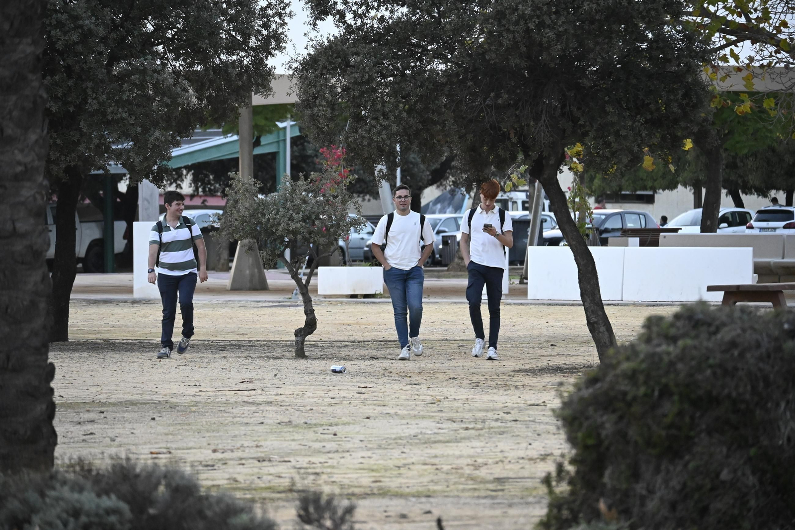 Ambiente en la Universidad del Carmen de Huelva, en imágenes