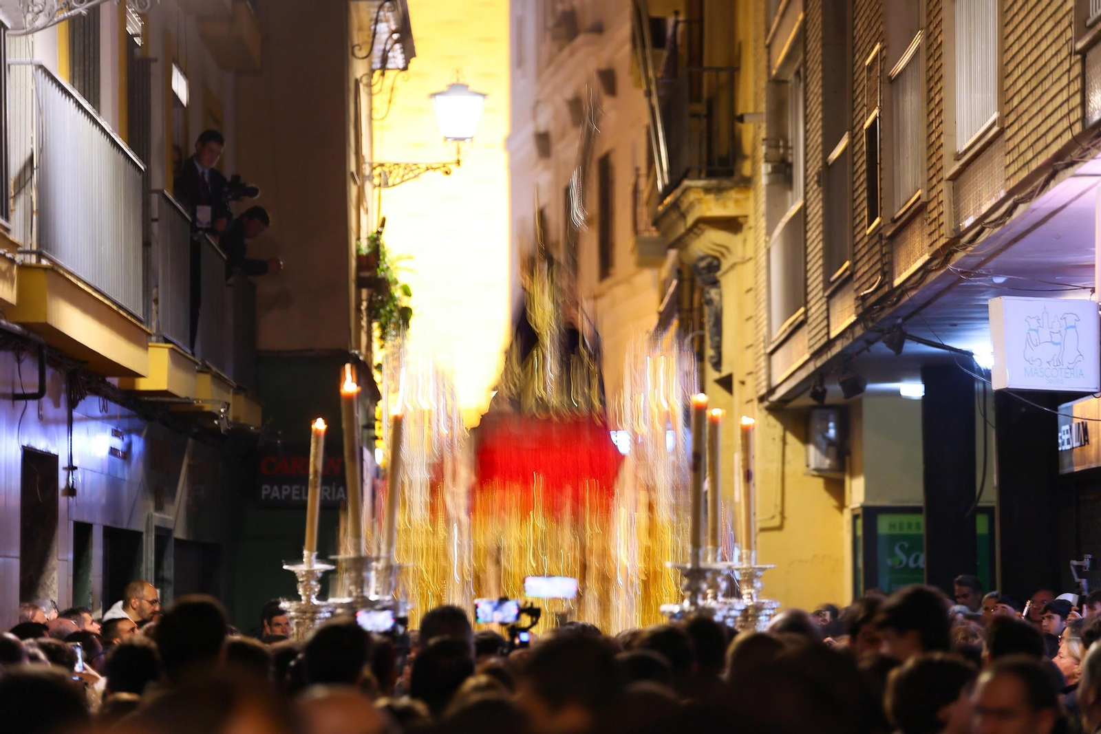 Las fotos de la salida extraordinaria de Nuestro Padre Jesús de las Penas