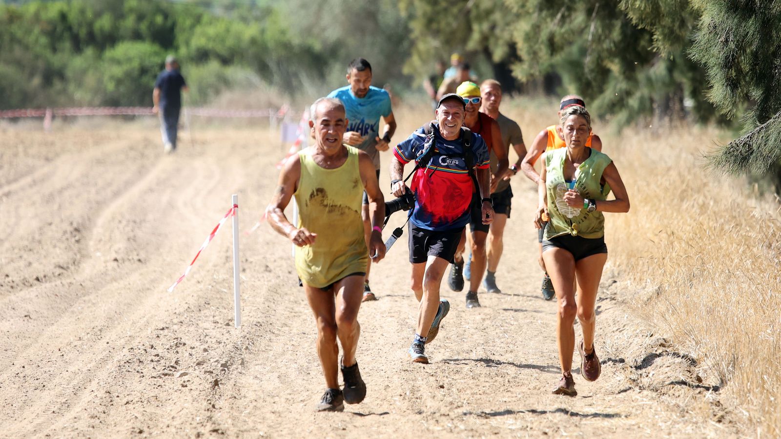 Búscate en la V Carrera del Barro de La Barca