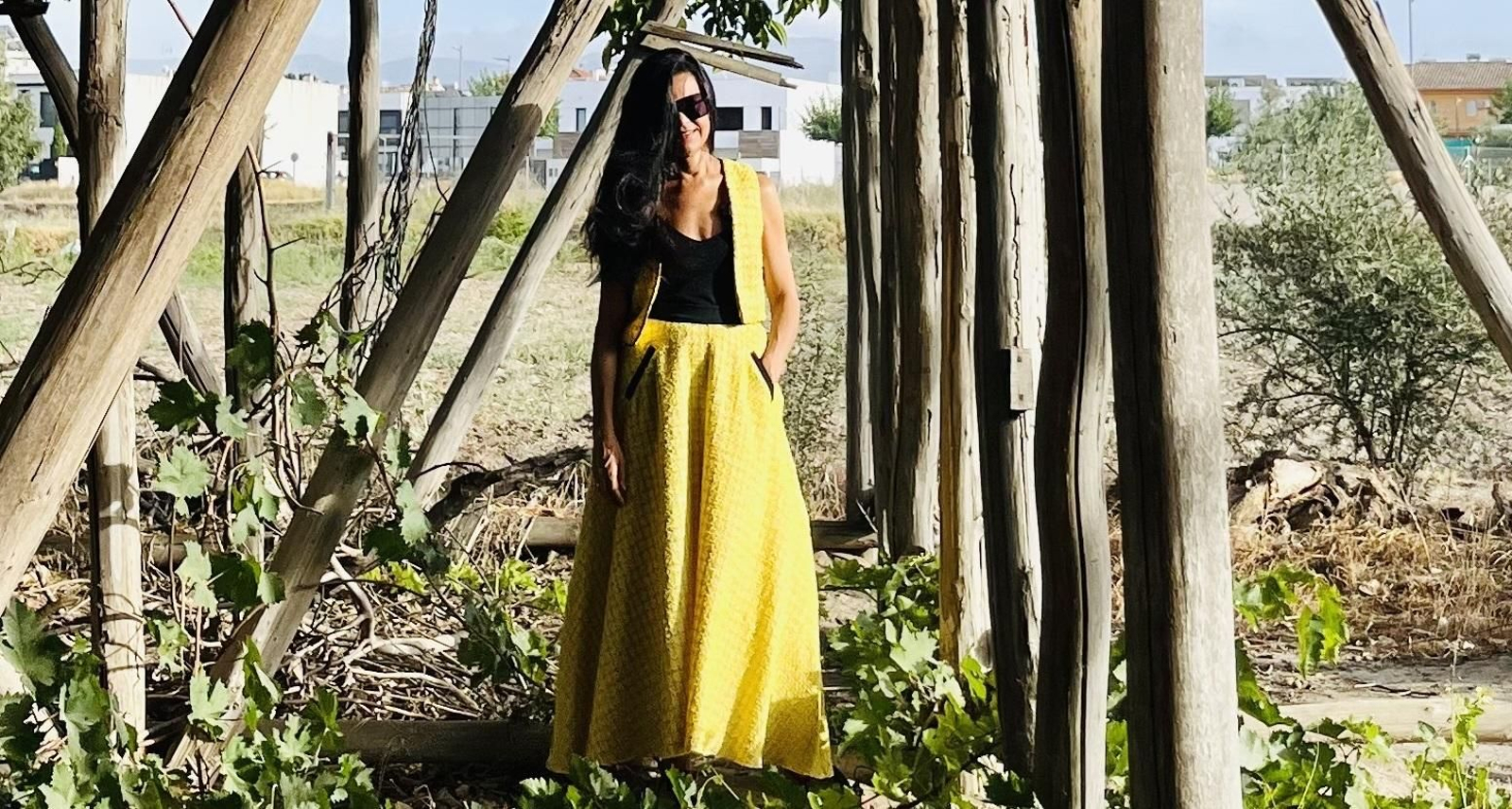 Pilar Dalbat rinde tributo a la Vega en su nueva colección.