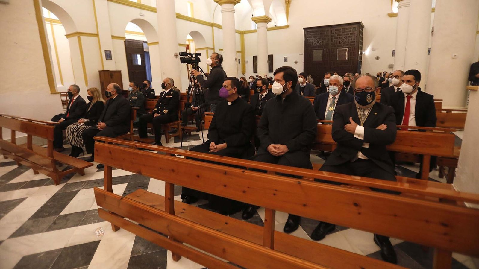 Las fotos de la presentación  del cartel oficial de la Semana Santa de Algeciras y la entrega de la Palma Cofrade