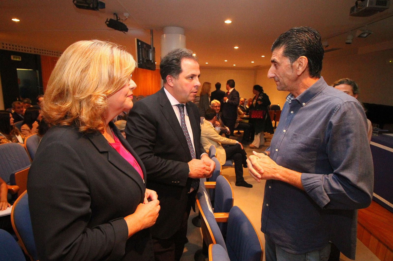 Conferencia de Manuel Galán Pérez sobre las oportunidades para Huelva en economía digital.