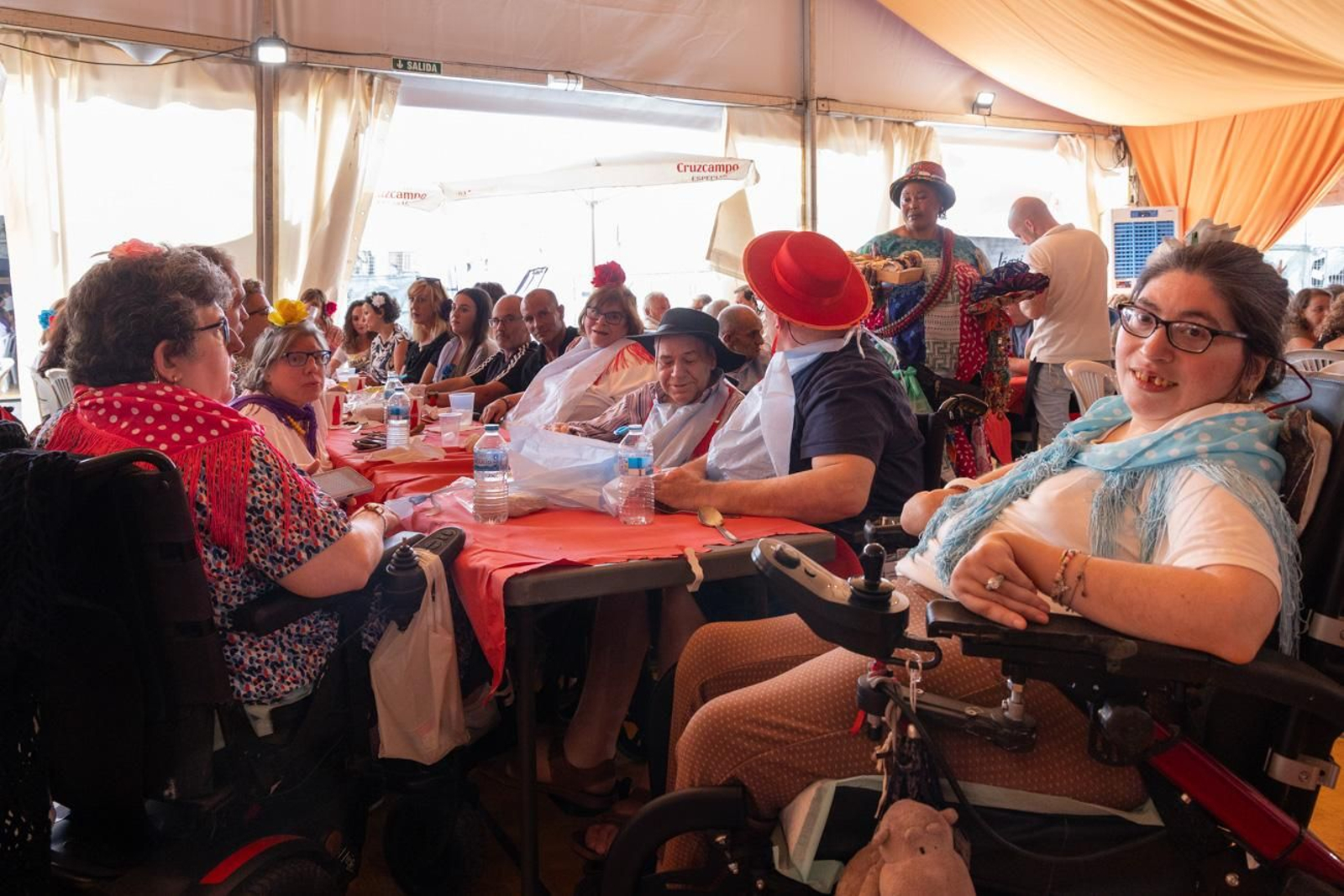 Las comidas de empresa se suceden en la Feria de San Lucas