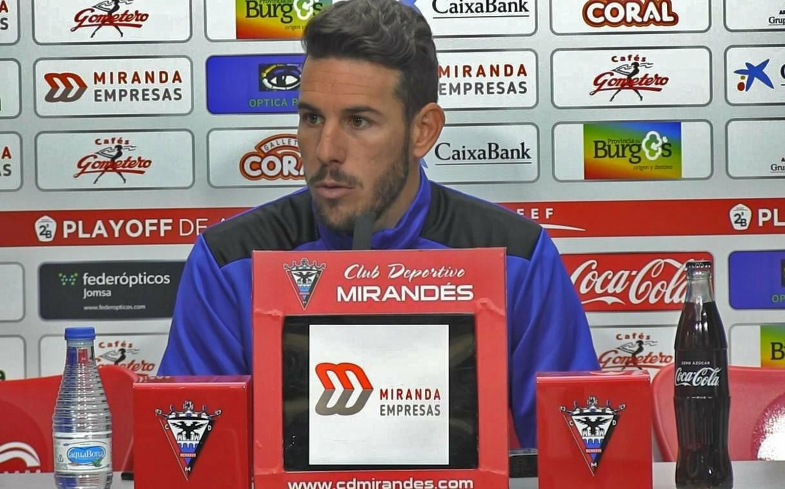 Álvaro Rey compareció en rueda de prensa de cara al partido de este domingo.