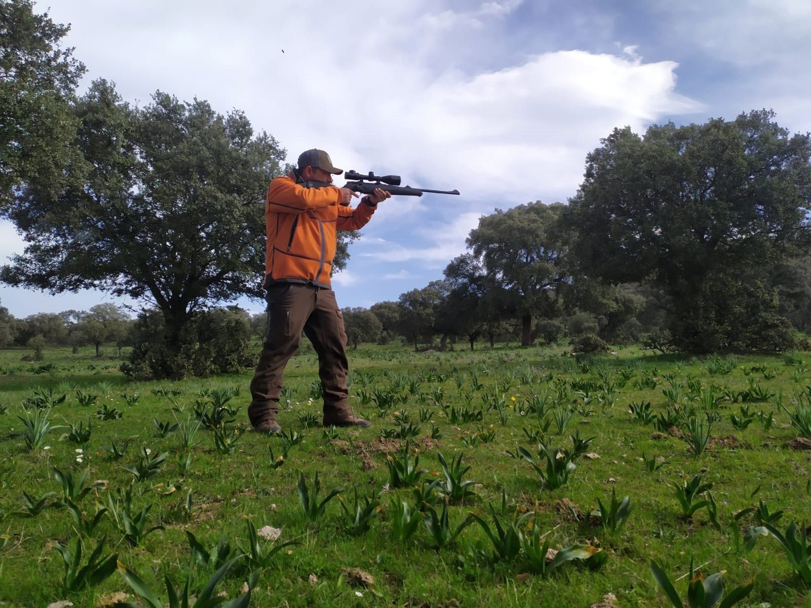 Imagen de archivo de un cazador.