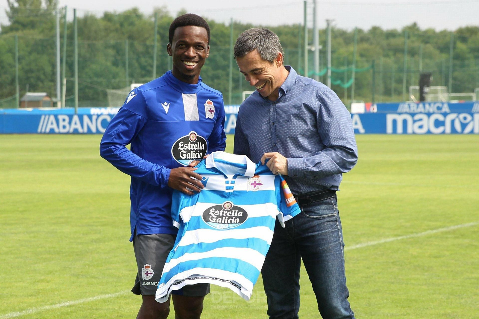 Koné, en su presentación con el Dépor.