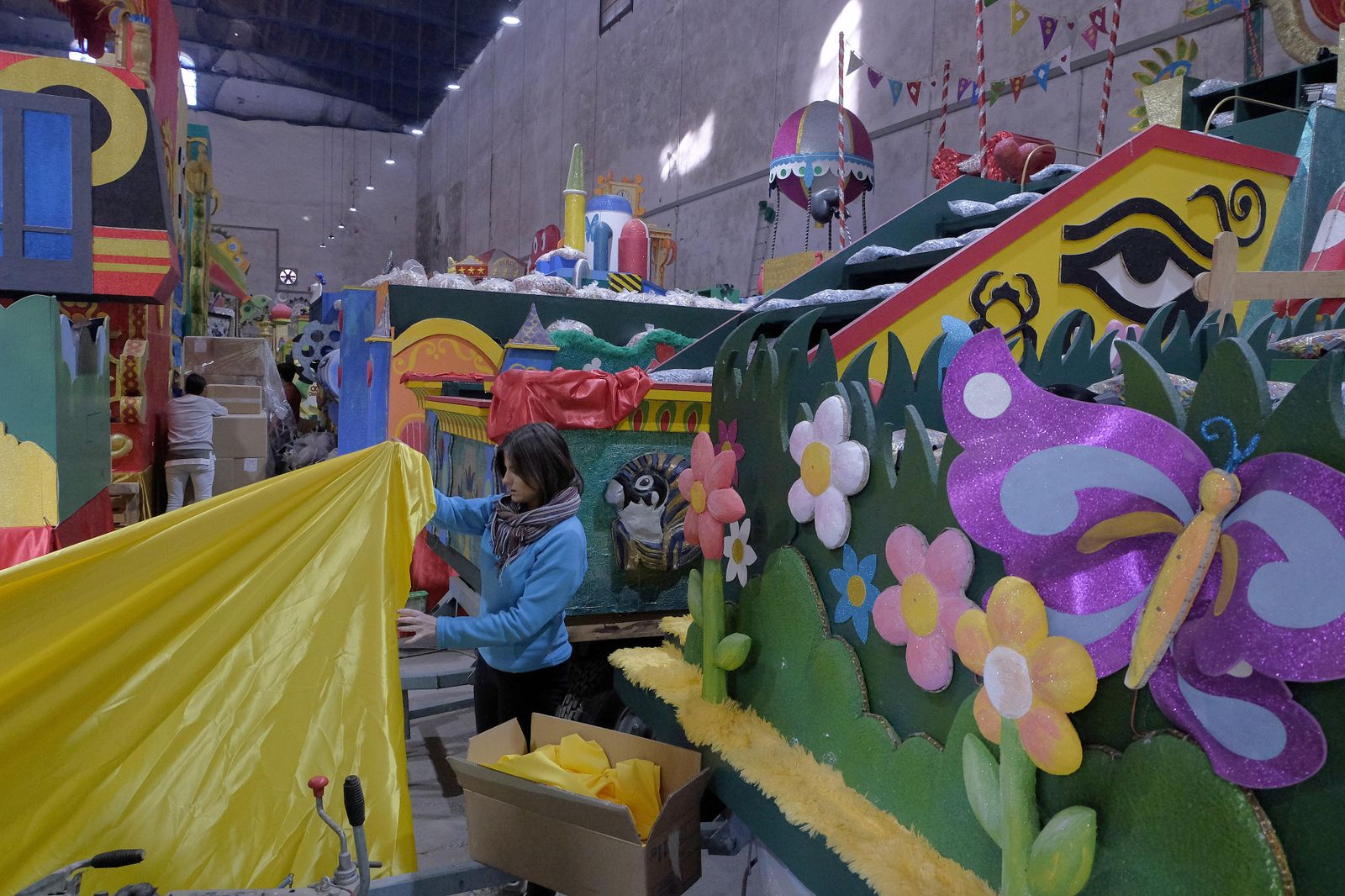 Los preparativos de la Cabalgata de Reyes Magos de Sevilla, en imágenes