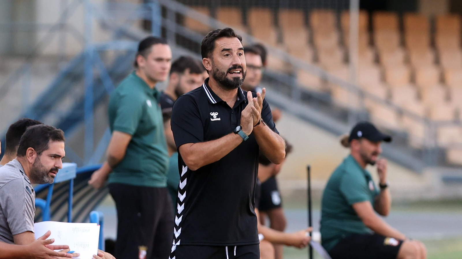 Imágenes del amistoso entre el Xerez DFC y el Ceuta B en Chapín