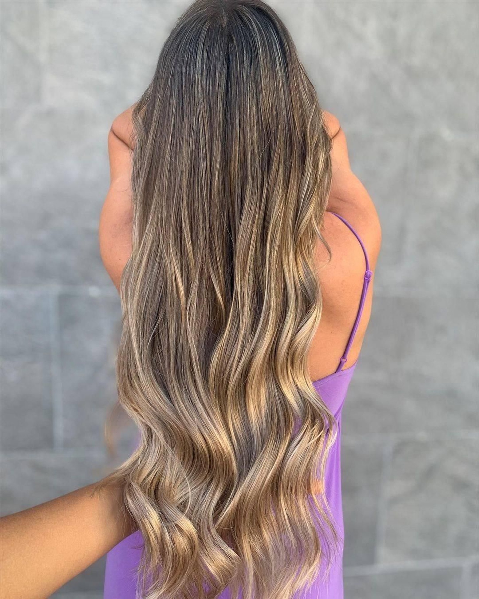 Mechas melting nude.