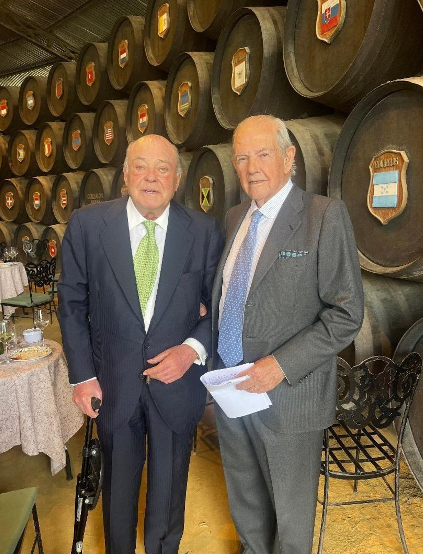 Juan Abelló, con José Bohórquez durante la celebración.