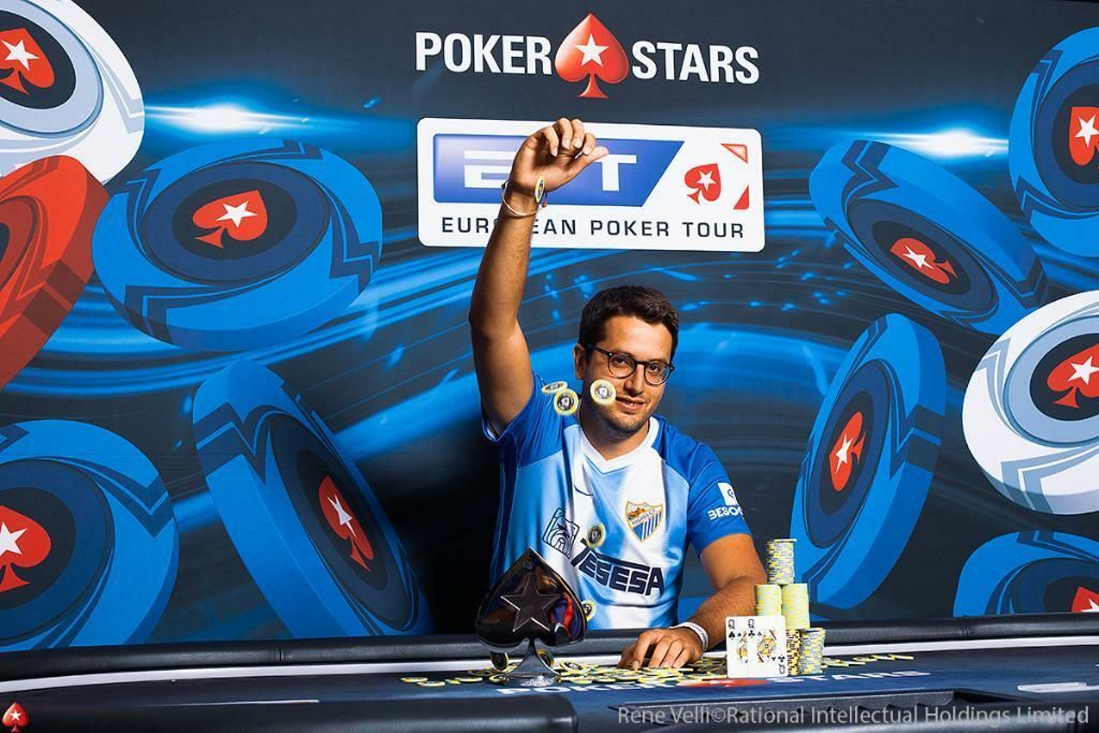 El malagueño Juan Pardo tras ganar en el torneo de póker.