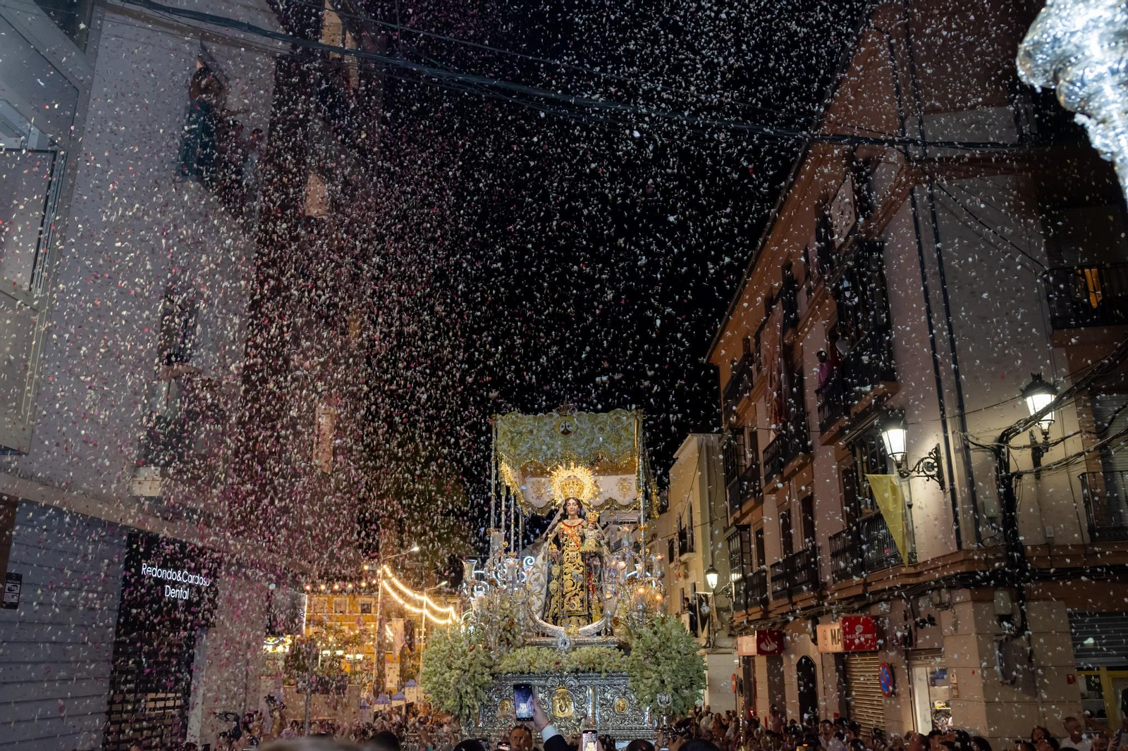 Los momentos más especielas de la procesión de la Virgen del Carmen en Rute, en imágenes