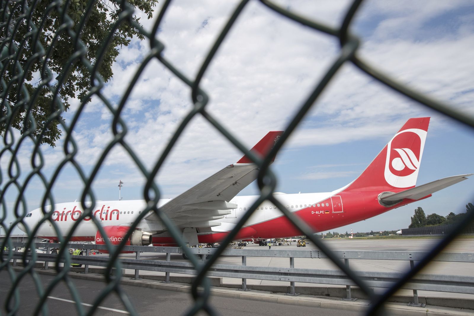 La insolvente Air Berlin seguirá volando
