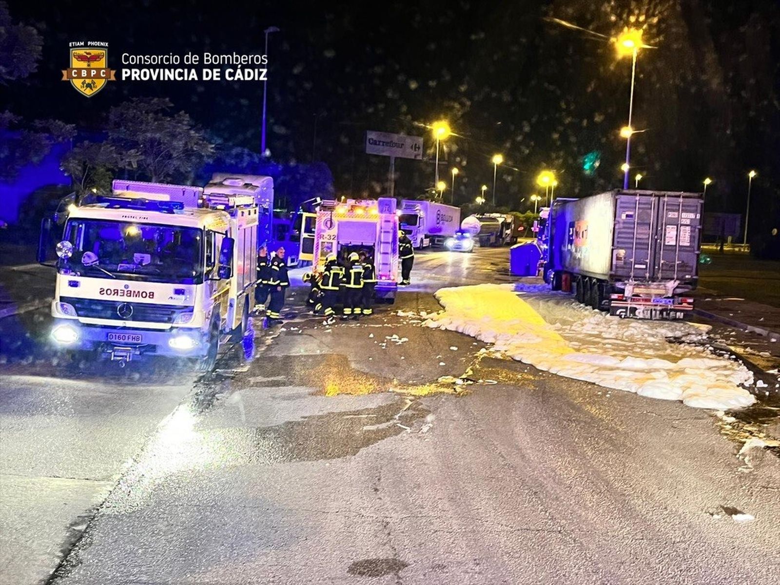 Actuación de los bomberos en Jerez.