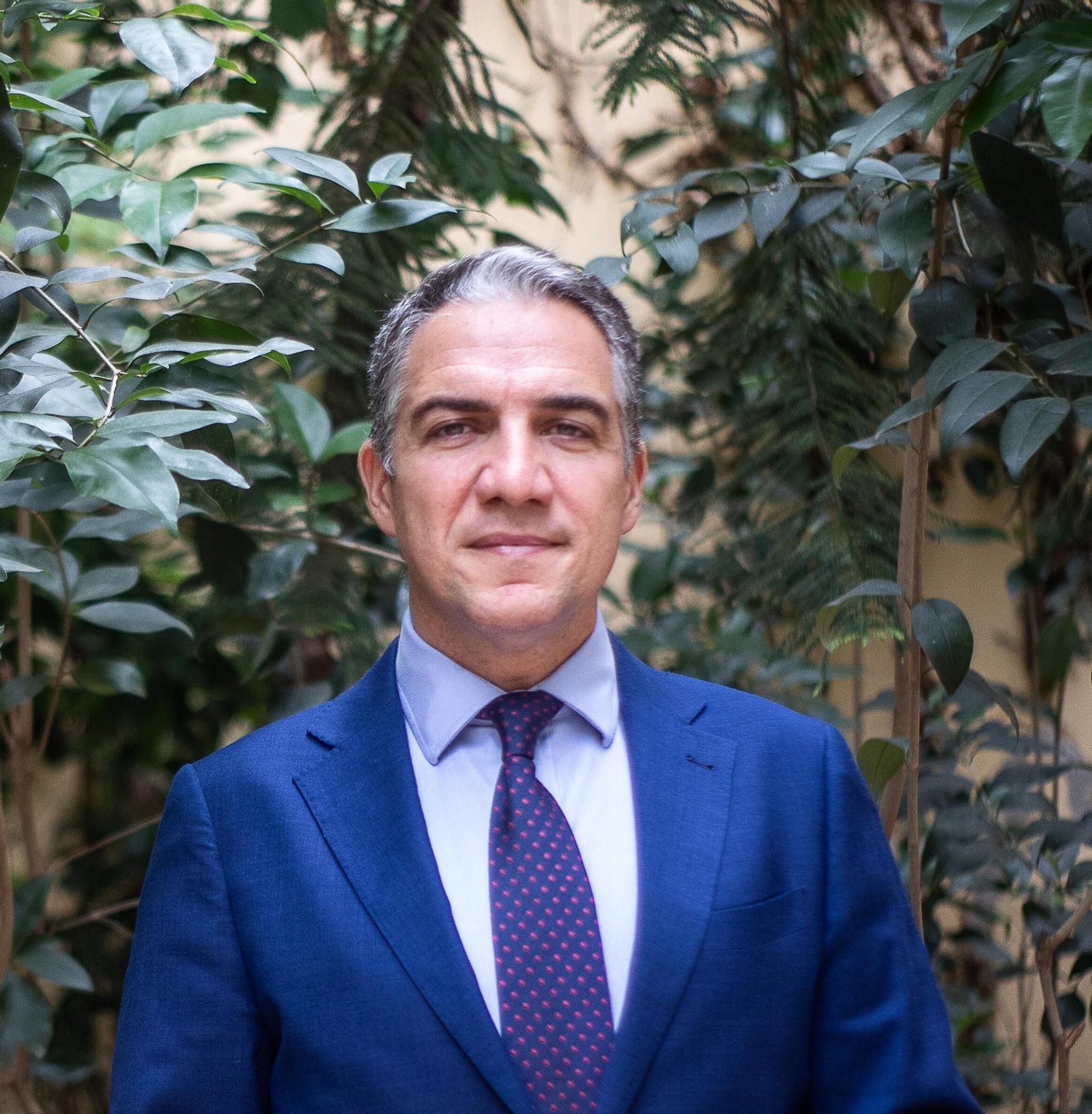Elías Bendodo. Elías Bendodo.