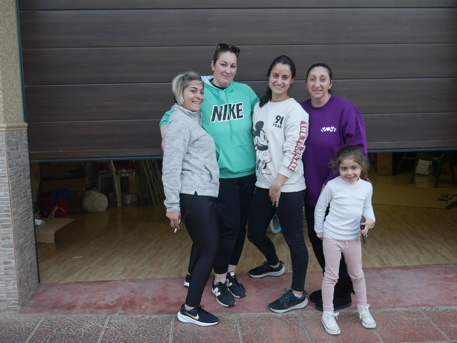 Imágenes de la elaboración de las carrozas tradicionales de Canjáyar