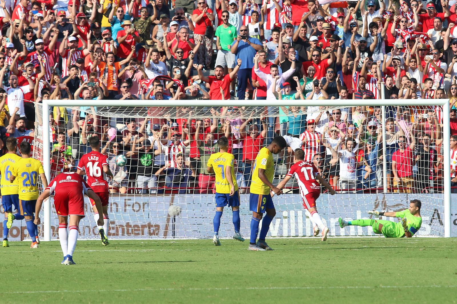 Las imágenes del UD ALMERÍA-CÁDIZ CF