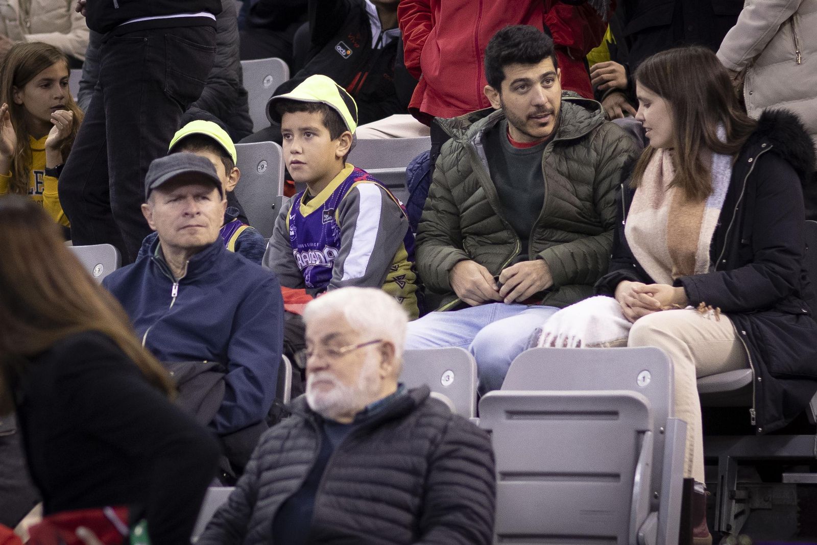 Encuéntrate en el Palacio de Deportes en el partido del Covirán Granada