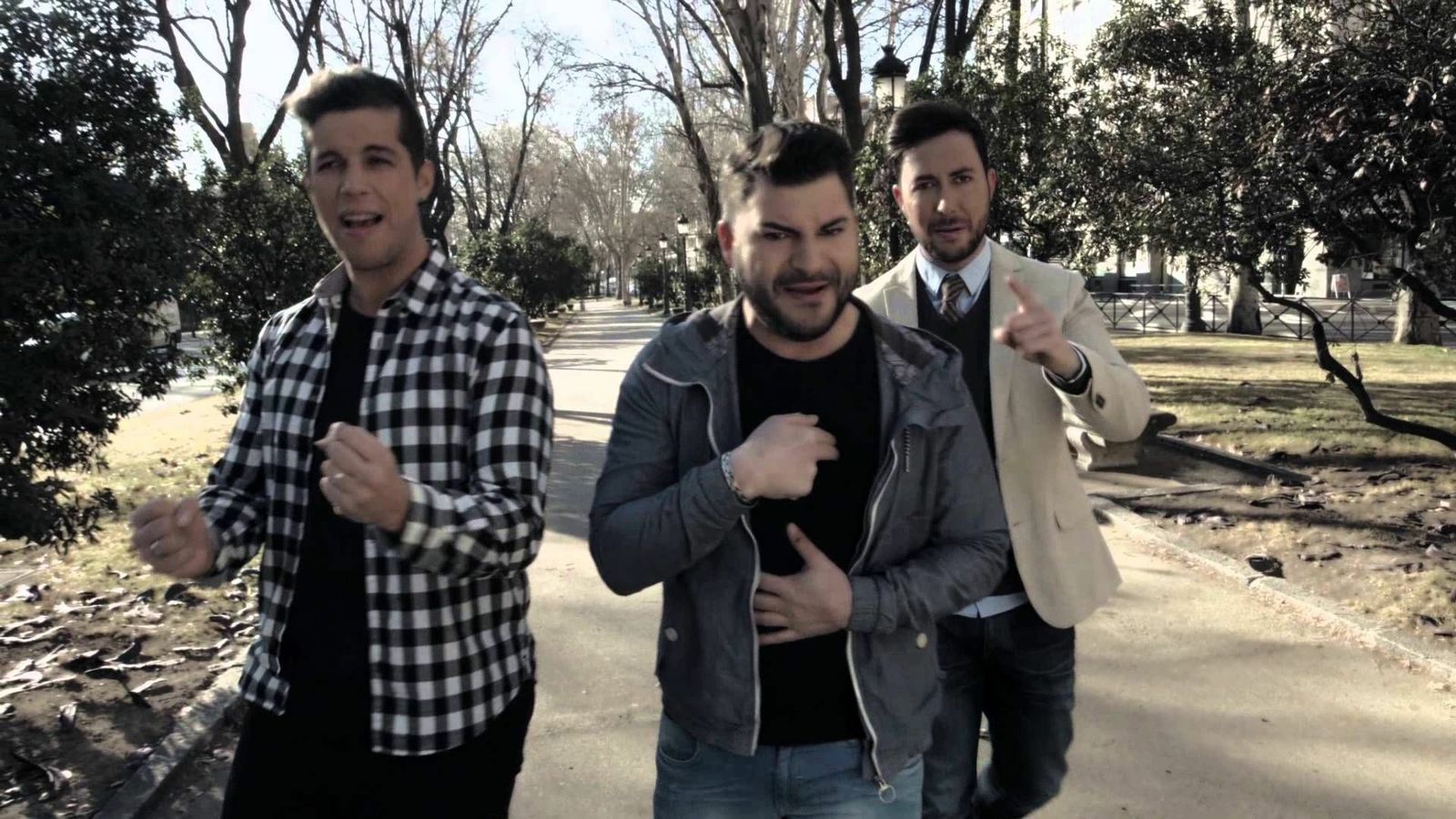 Los componentes del grupo Decai.