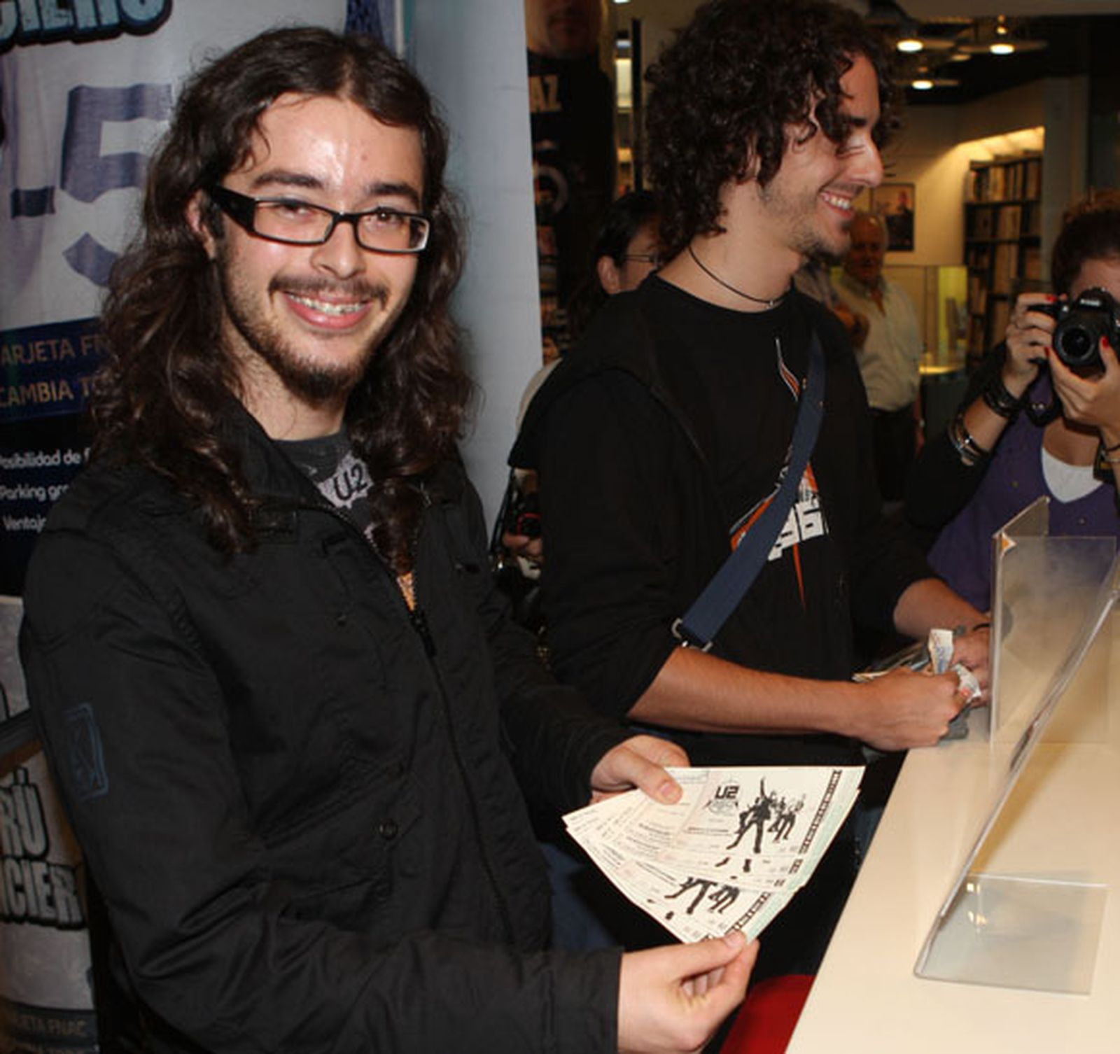 14 horas de espera para ver a U2