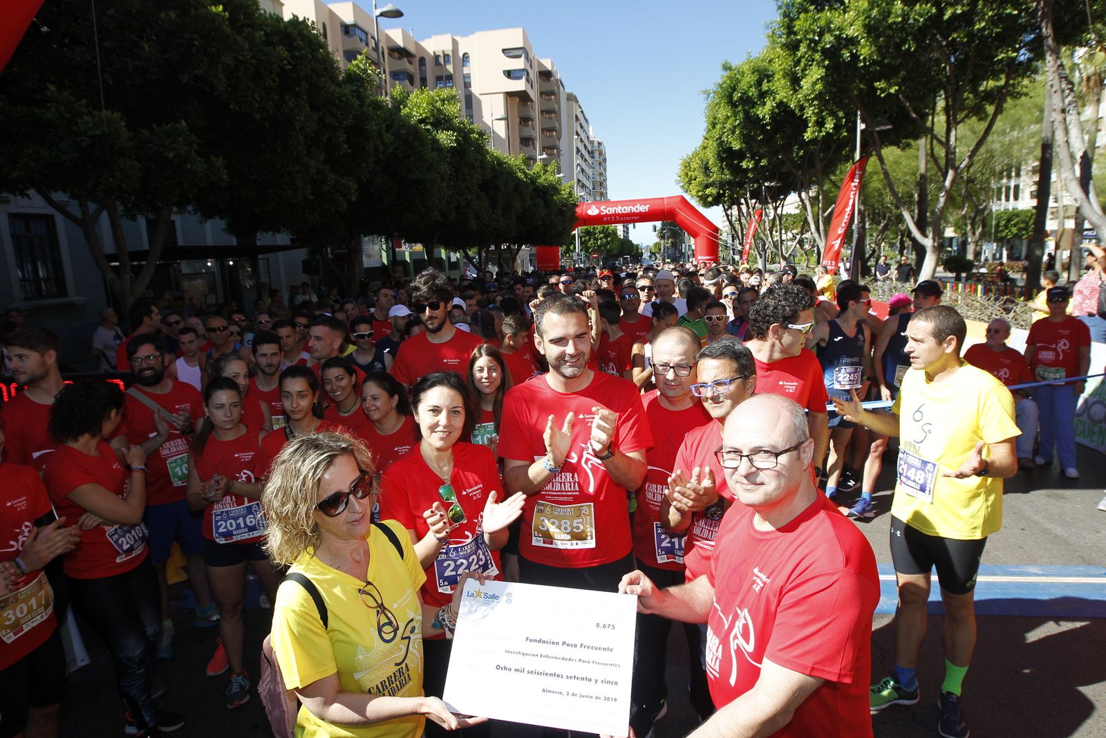 Fotogalería carrera atletismo popular enfermedades poco frecuentes. La Salle Almería