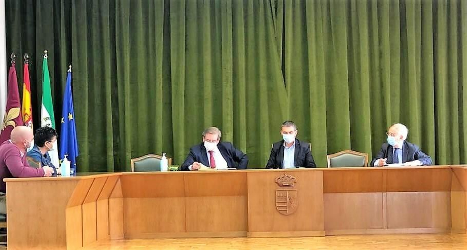 Visita del subdelegado del Gobierno al Ayuntamiento de Los Gallardos.