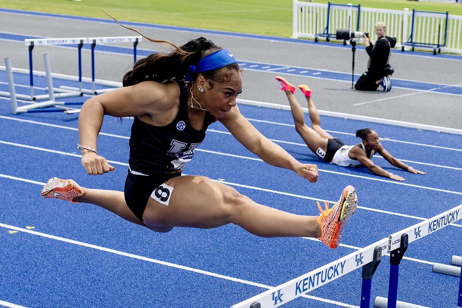 Atletismo | Más Debajo