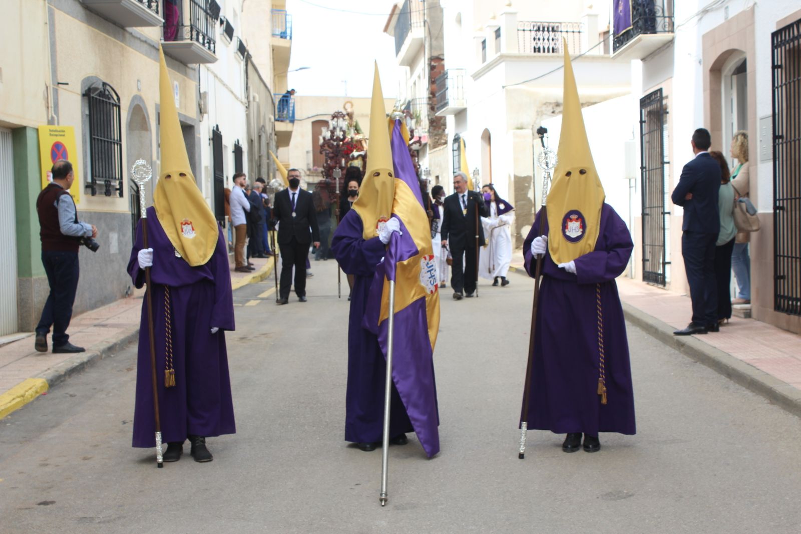 Procesión de la Hermandad de Jesús en Vera, en imágenes