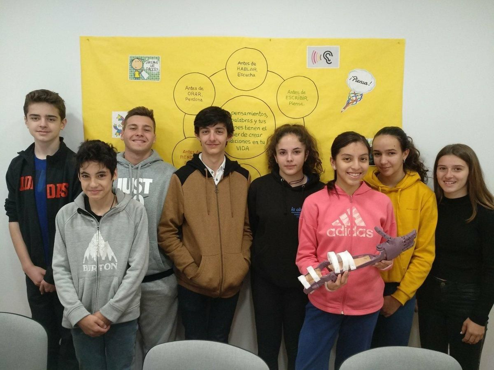 Fotogalería del proceso de elaboración del brazo mecánico