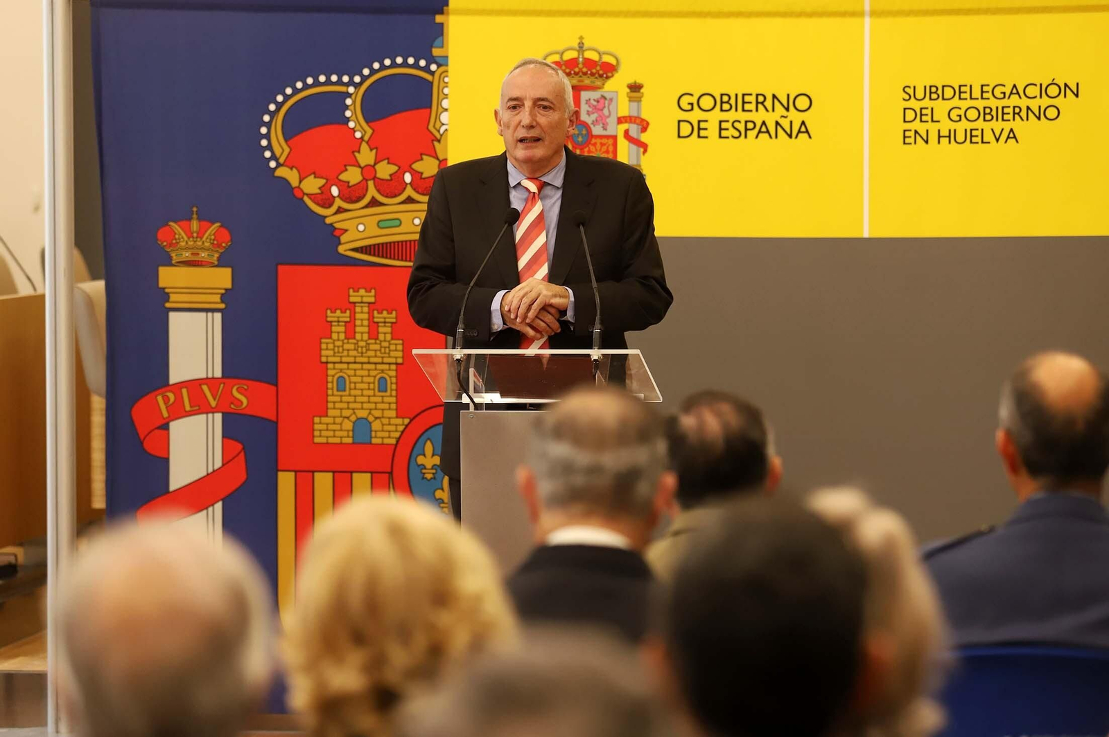 Imágenes del acto conmemorativo del 44 Aniversario de la Constitución Española y en el que se hace entrega al Real Club Recreativo de Huelva del decimotercer Premio Martín Alonso Pinzón a los Valores Constitucionales