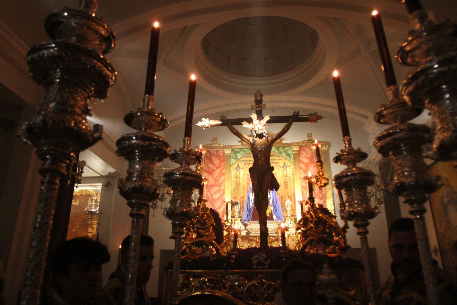 El Cristo de la Expiración preside el Vía Crucis del Consejo de Hermandades