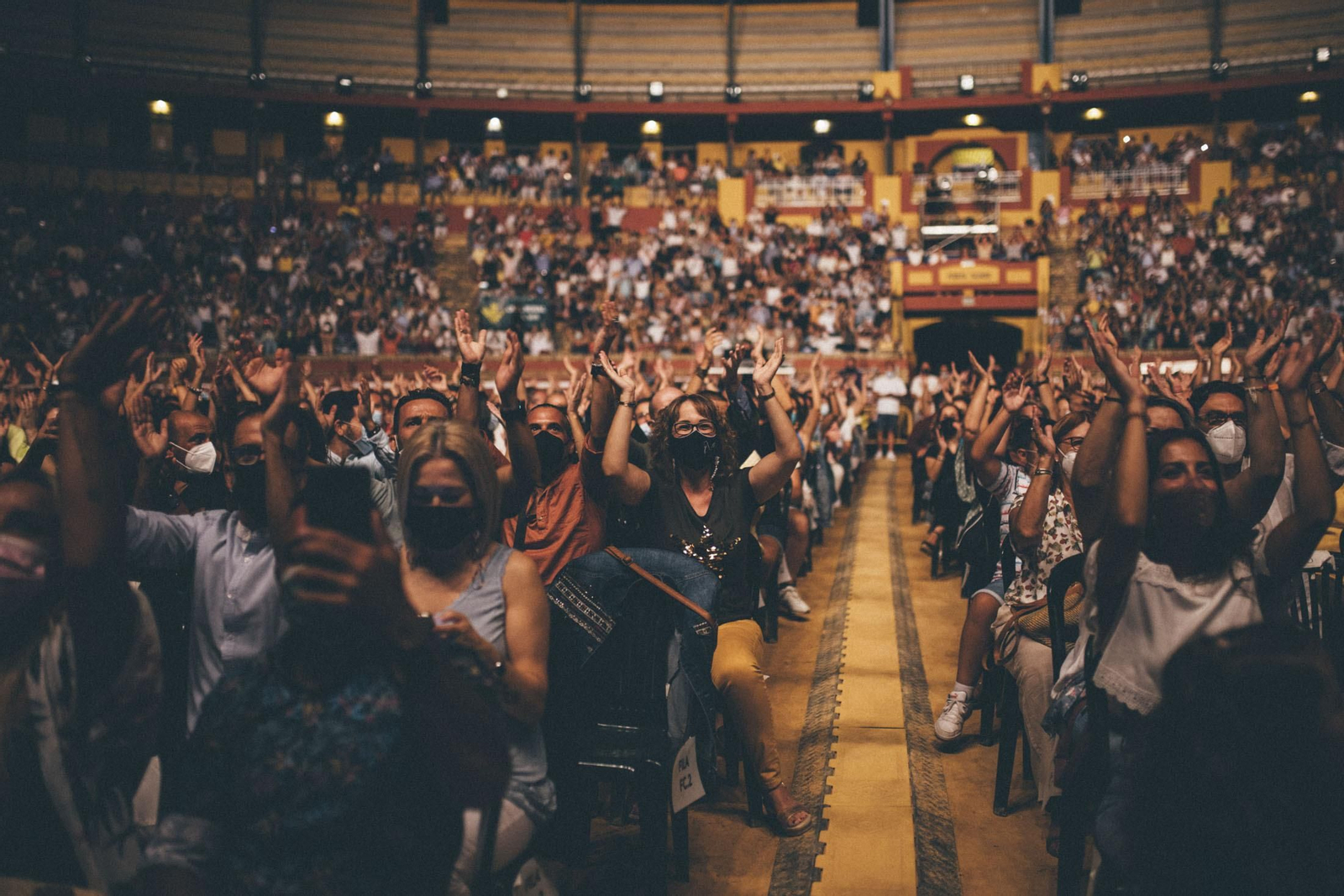 Imágenes del concierto de Antonio Orozco en la Plaza de Toros de La Merced